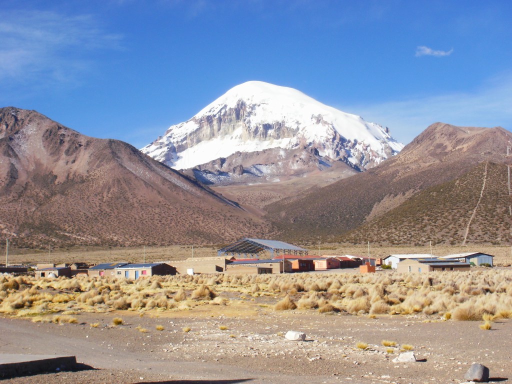 Por los techos bolivianos, Sajama y&nbsp;Parinacota.